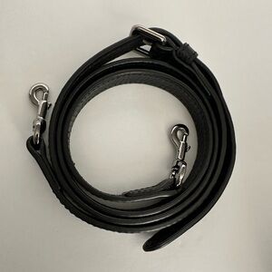 Gucci leather strap, small clasp